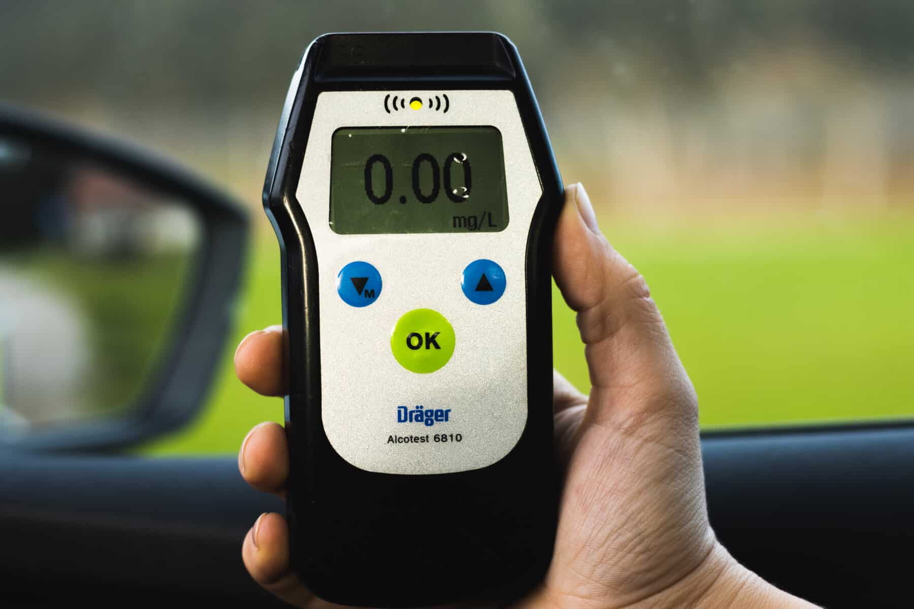 Policija alkotest Foto: Anže Obretan, knmedia.net Policija alkotest Foto: Anže Obretan, knmedia.net