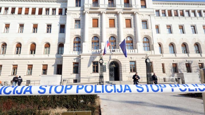 sodišče ljubljana bomba Borut Živulovič/BOBO