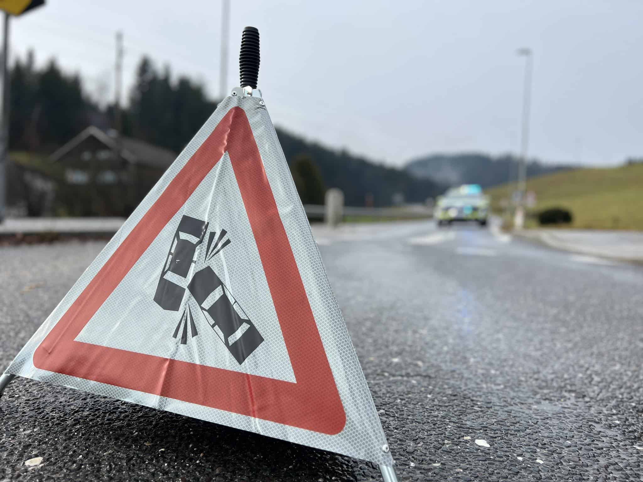 policija prometna nesreča avto, knmedia