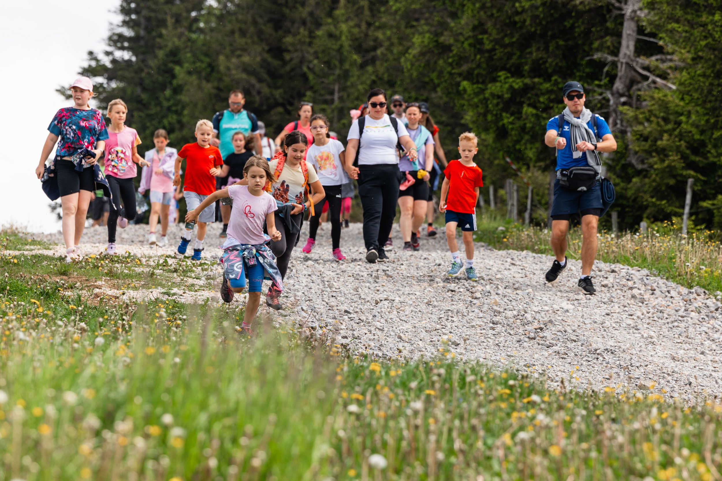 Kot novost, Zelene Doline letos organizirajo tudi otroški OKI DOKI trail tek, na katerem se bodo lahko otroci preizkusili tudi skupaj s starši