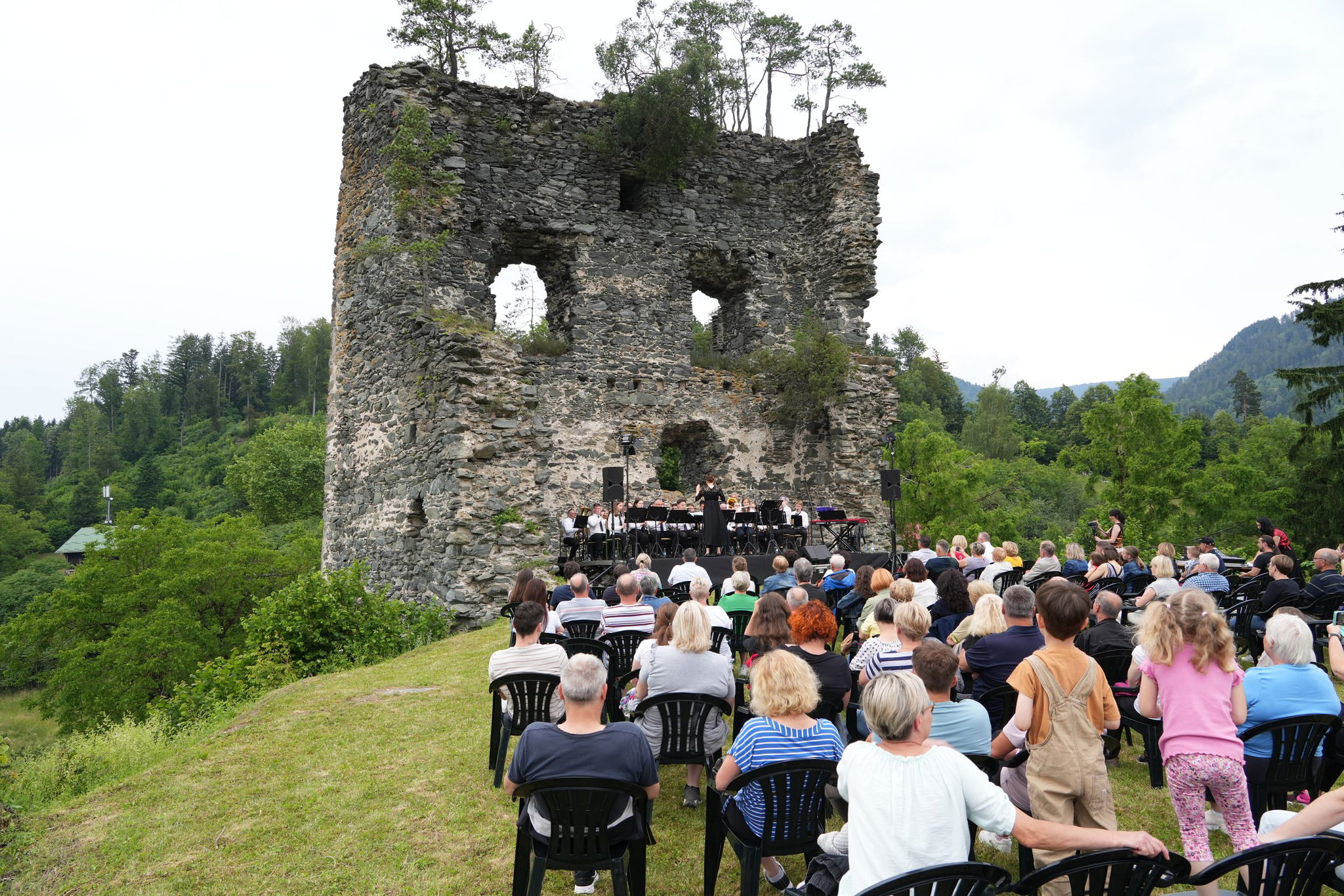 godba na pihala ojstrica stari grad dravograd, foto:  Marko Matija