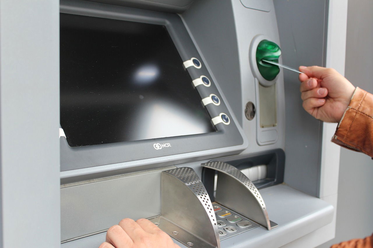 atm-1524870_1280-1