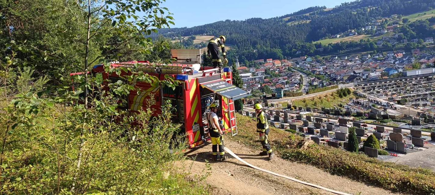 požar gasilci pgd prevalje3