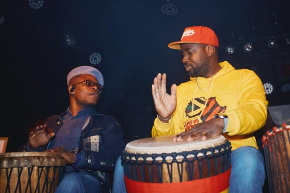 afrika bobnanje bobni glasba foto: krajevna skupnost žerjav