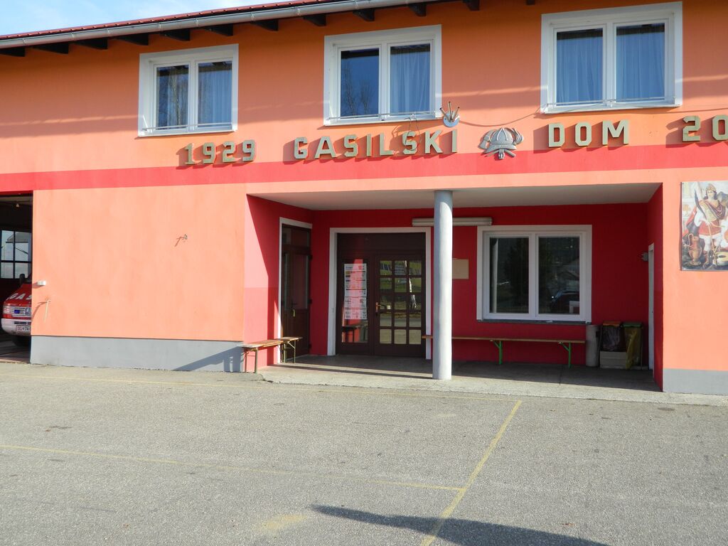 gasilski dom Tomaška vas