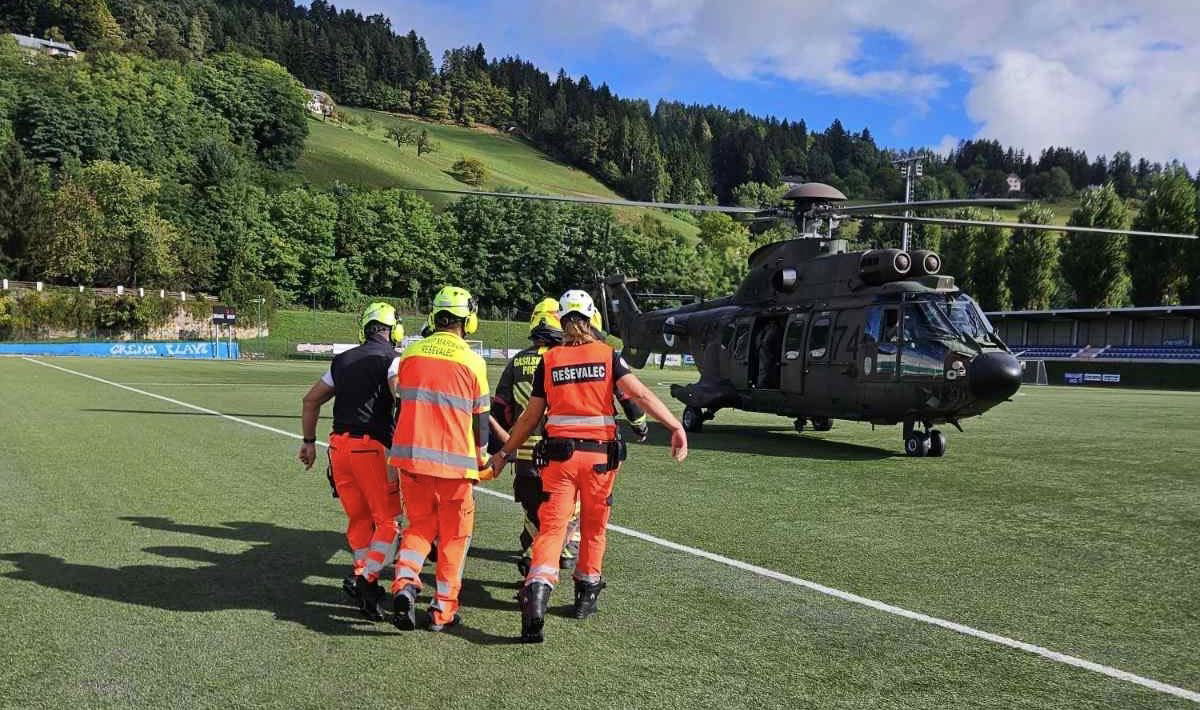 Foto: pgd prevalje helikopter