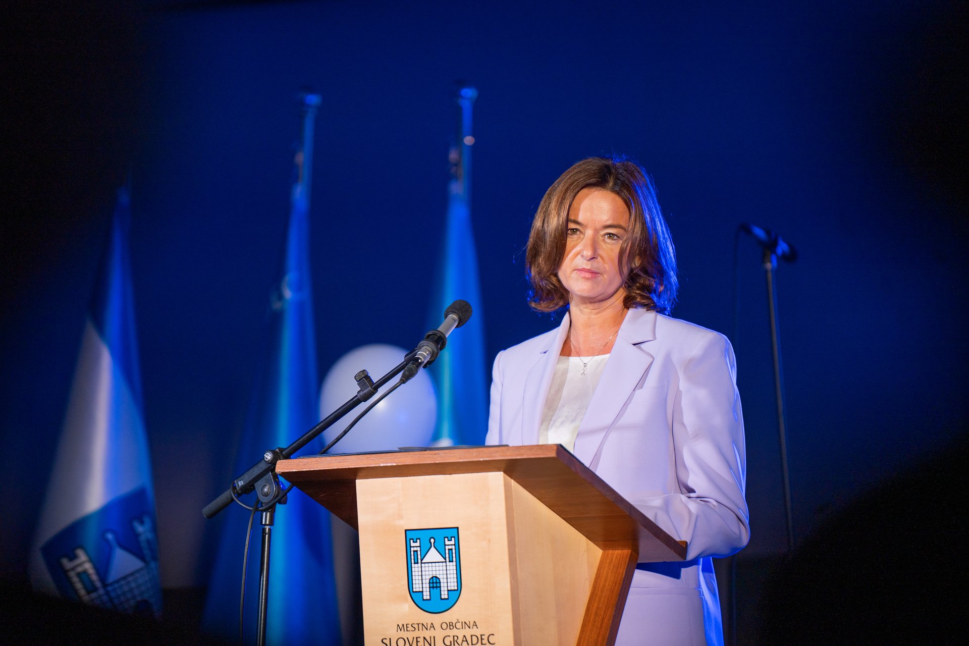 KN_00048-2.jpg