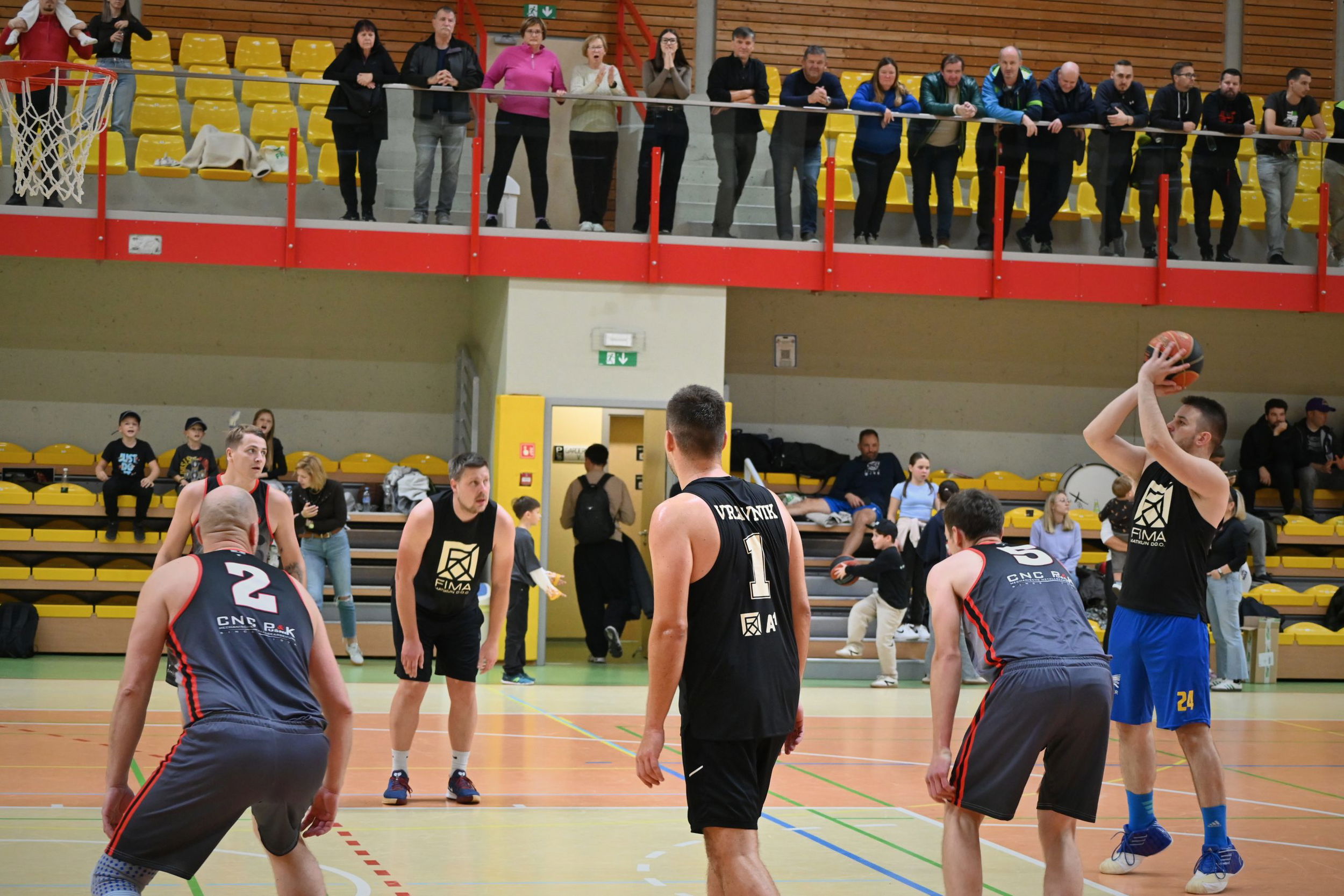 PodjetniškiDobrodelniKošarka (52) PodjetniškiDobrodelniKošarka (52)