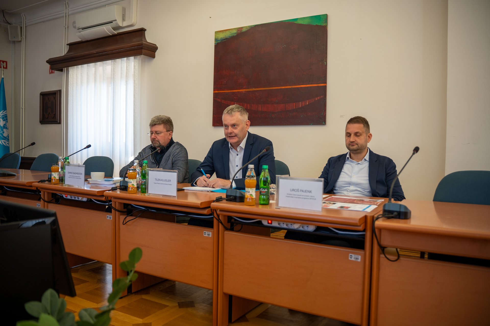 Tiskovna konferenca MOSG, 27.11.2025 Tiskovna konferenca MOSG, 27.11.2025