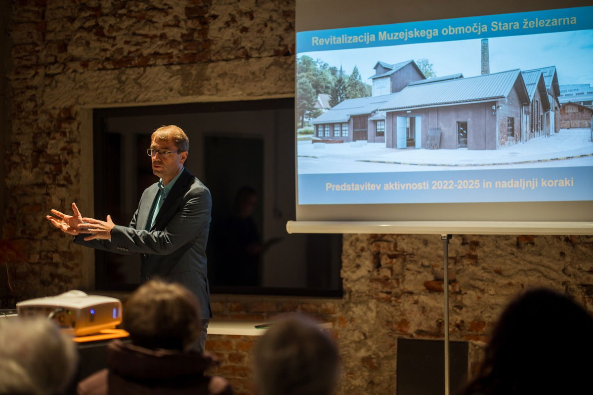 l_805072župan dr. tomaž Rožen