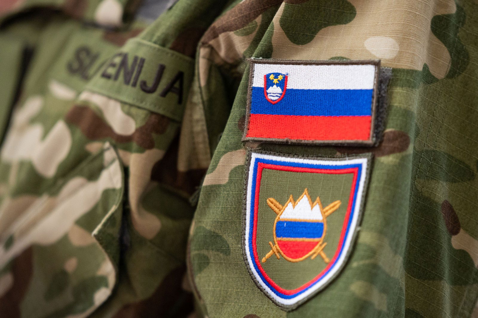 Predstavitev vaje jadranskega regionalnega varnostnega kibernetskega sodelovanja ARSC2EX 24 v organizaciji Evropskega poveljstva ZDA v sodelovanju s Slovensko vojsko in kibernetskim centrom ministrstva za obrambo.