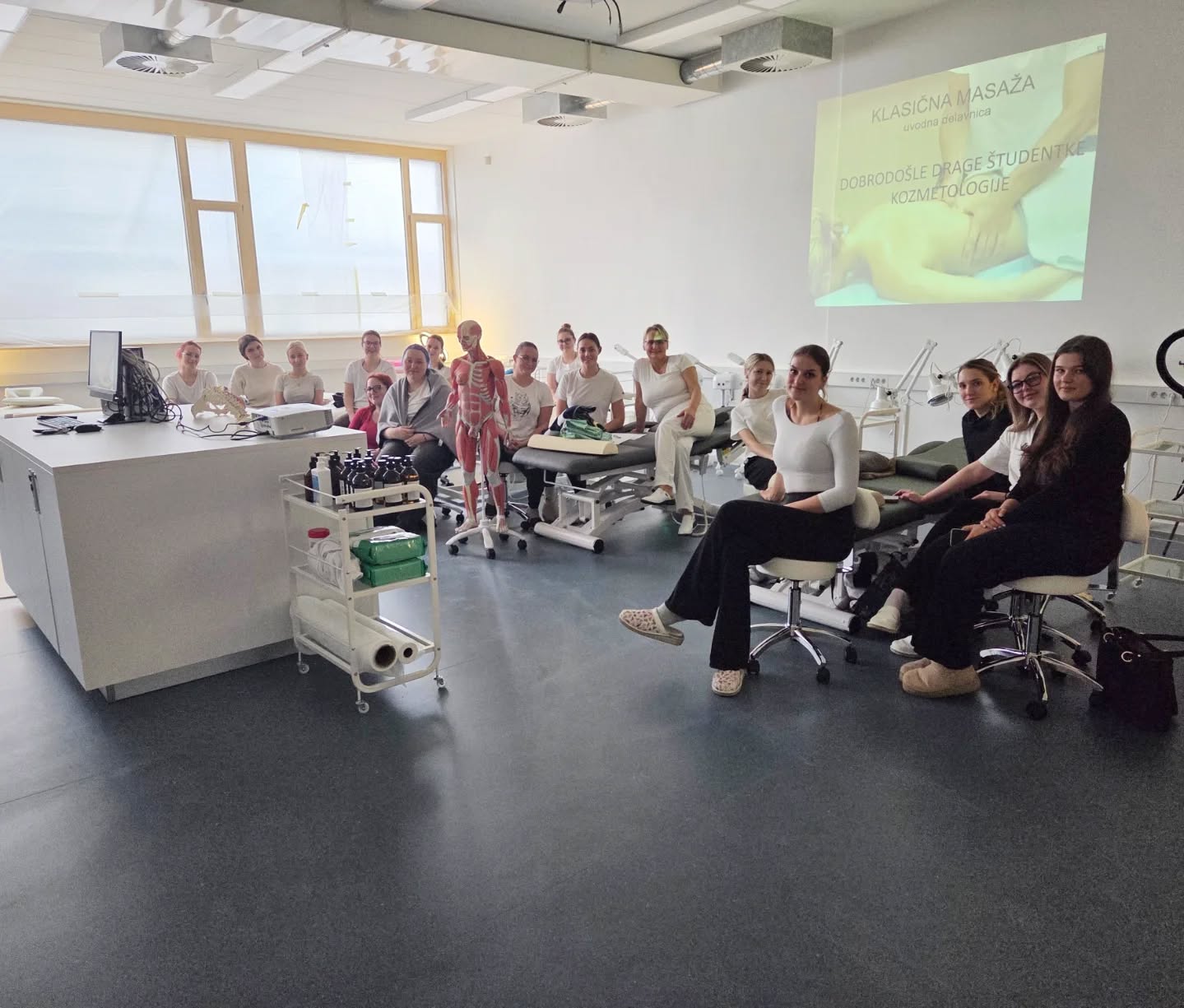 589009870_18334400113236990_7811727024331773680_n