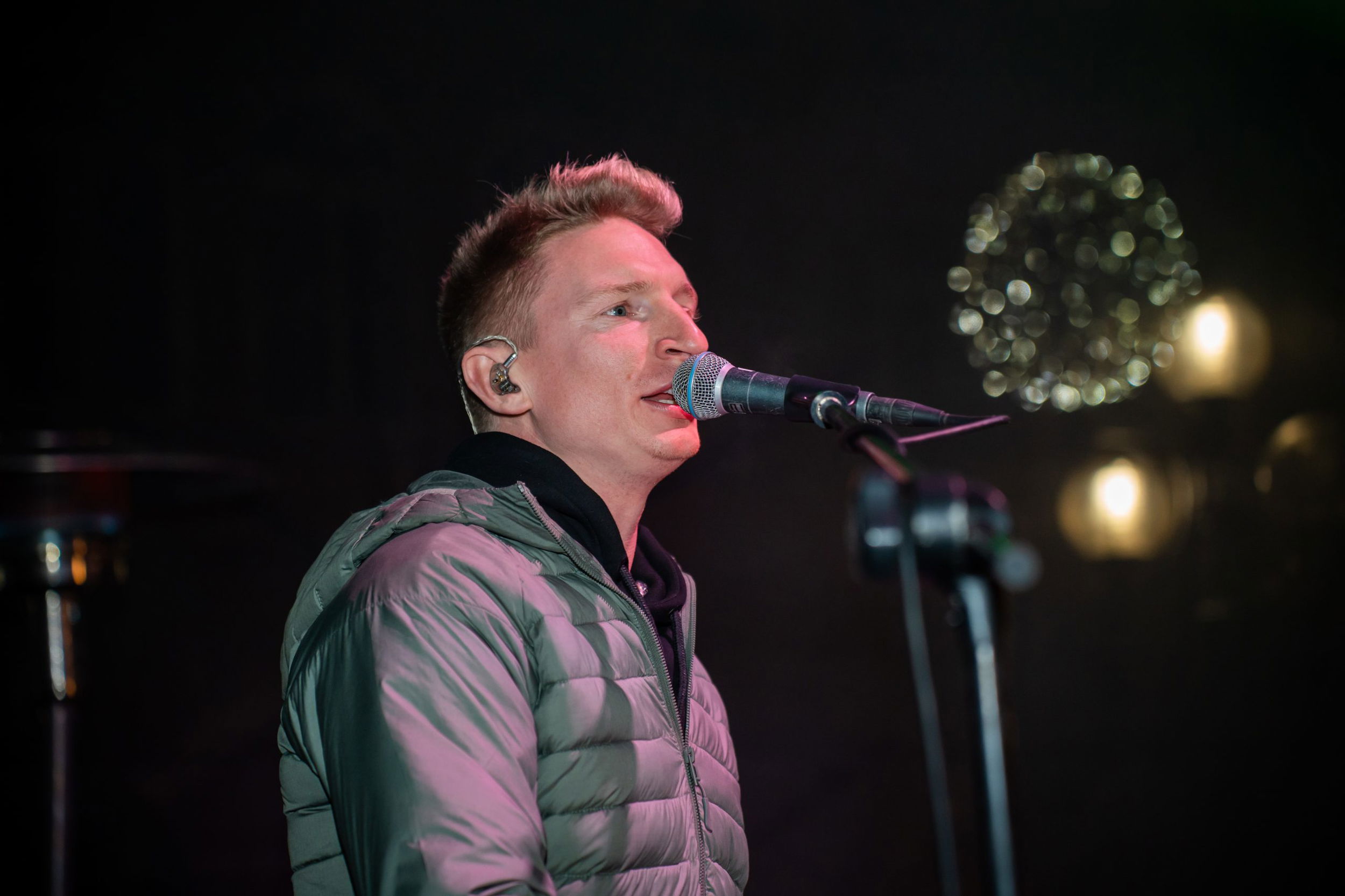 zvita feltna knmedia