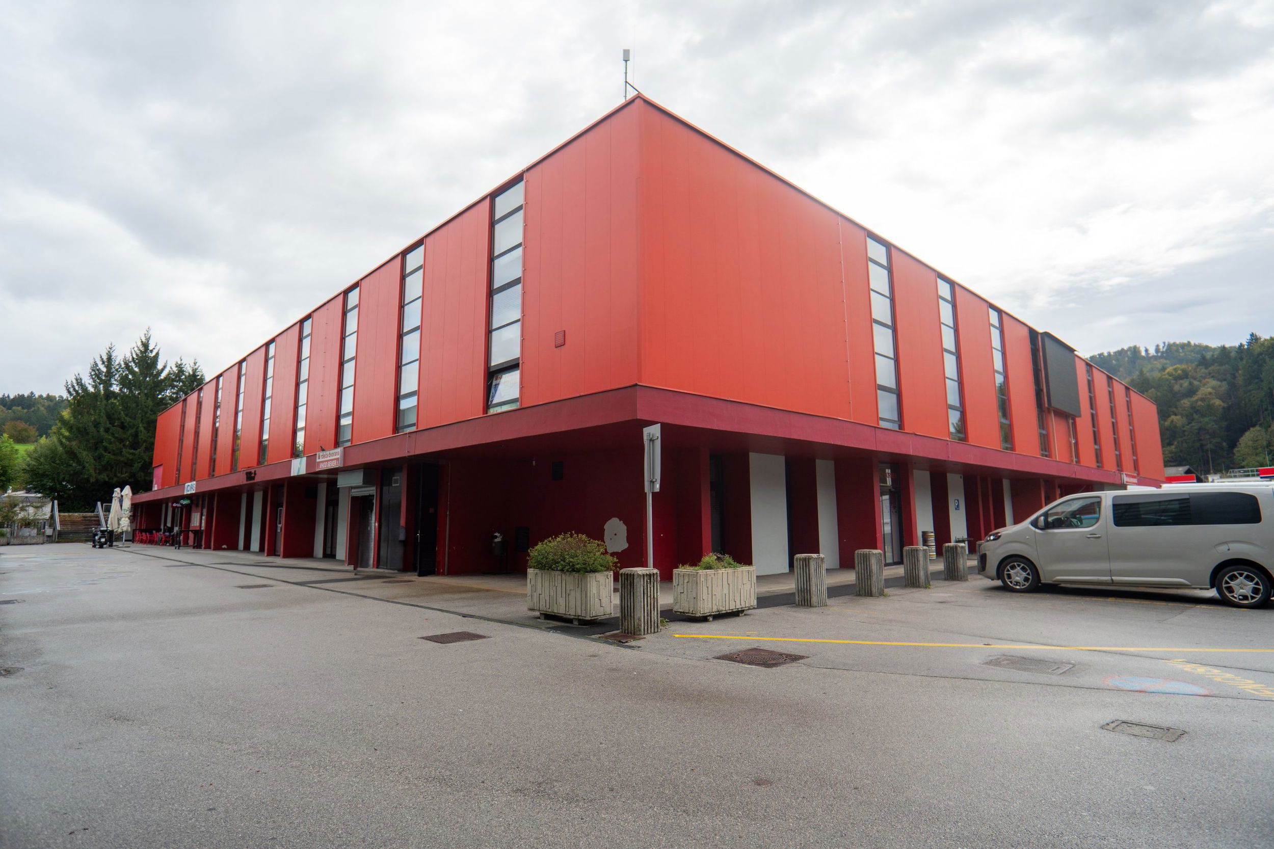 Rdeca-dvorana-knmedia-331