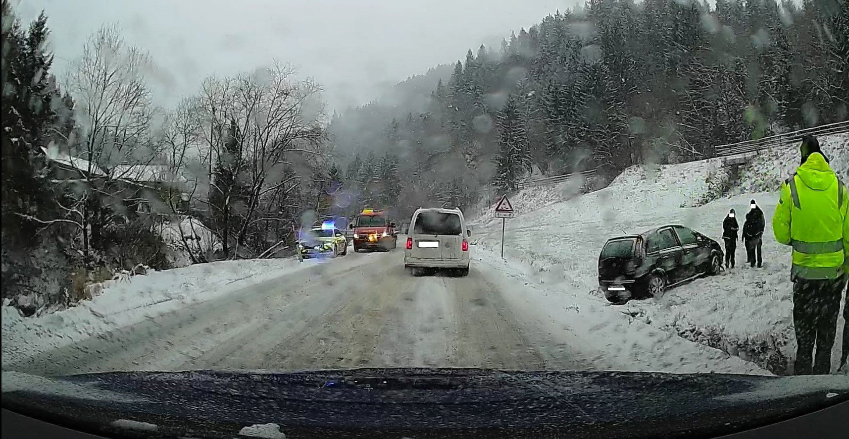 b5dc998c-a21e-450f-bd83-13ecb023d3d4