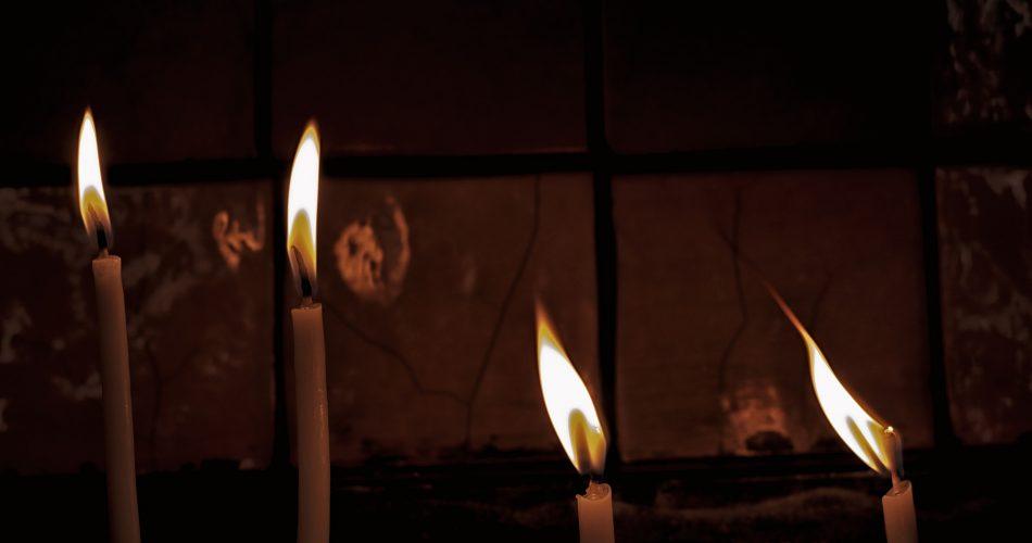 candle-2574130_1920